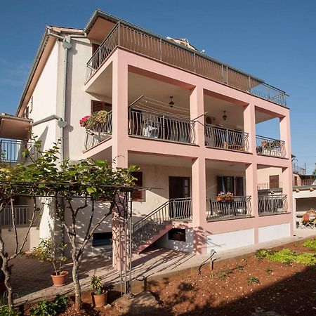 Apartmani Dragica Ρόβινι Εξωτερικό φωτογραφία