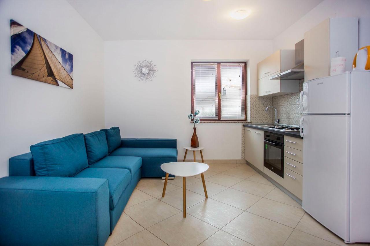 Apartmani Dragica Ρόβινι Εξωτερικό φωτογραφία